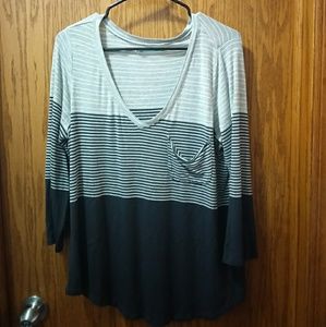 Lg quarter length shirt